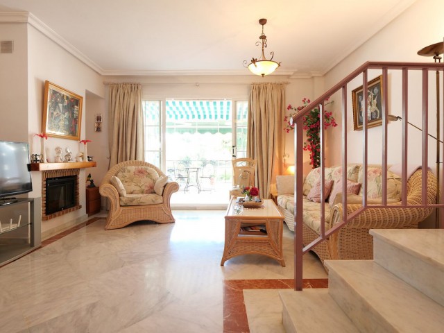 2 Slaapkamer Rijtjeshuis in Cabopino