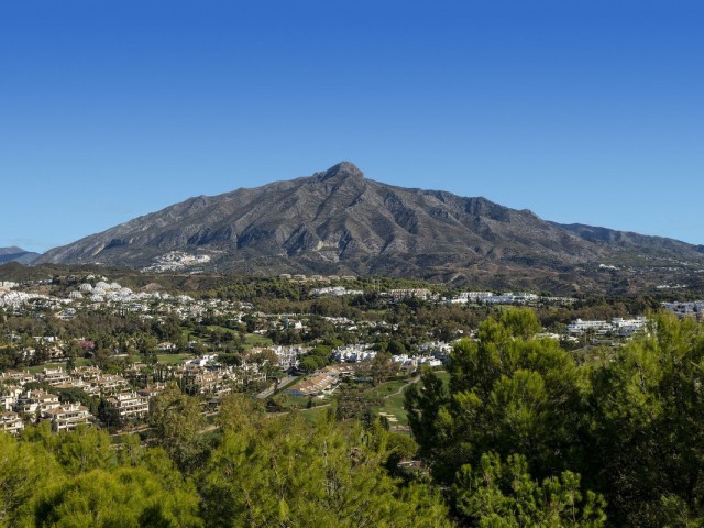 3 Makuuhuoneen Huoneisto Nueva Andalucía