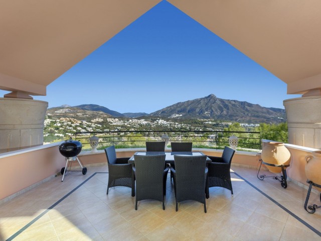 3 Makuuhuoneen Huoneisto Nueva Andalucía