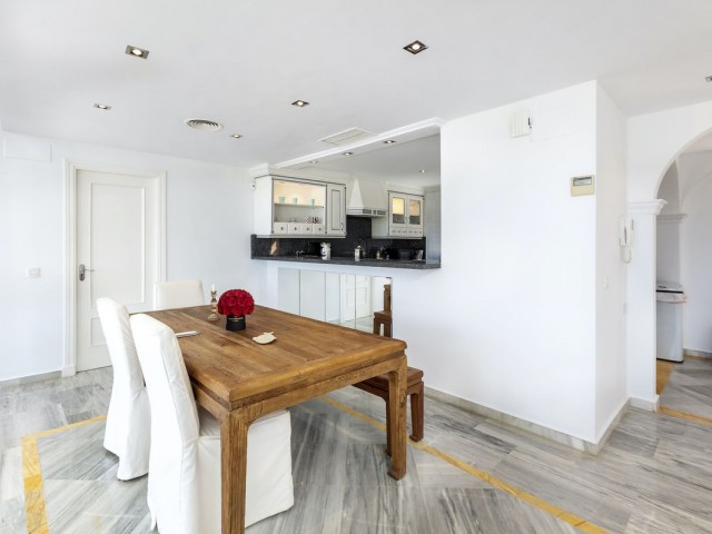 3 Makuuhuoneen Huoneisto Nueva Andalucía