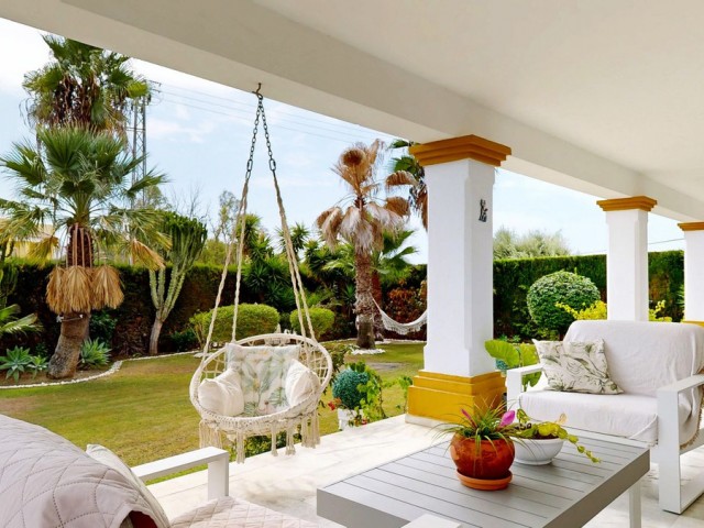 7 Makuuhuoneen Huvila Guadalmina Alta