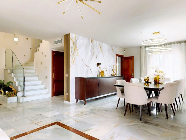 7 Makuuhuoneen Huvila Guadalmina Alta