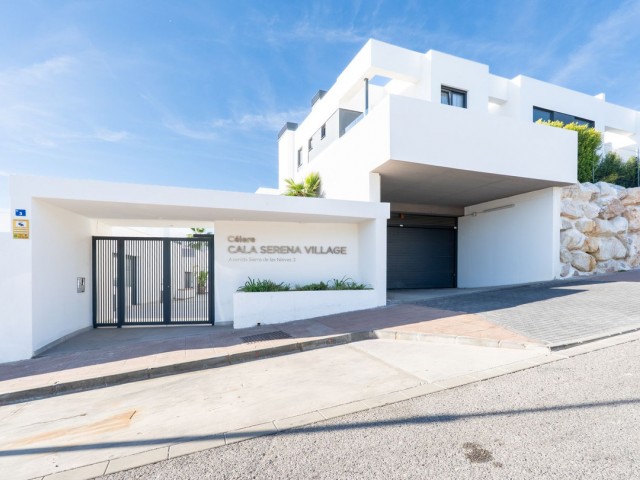 4 Slaapkamer Rijtjeshuis in La Cala de Mijas