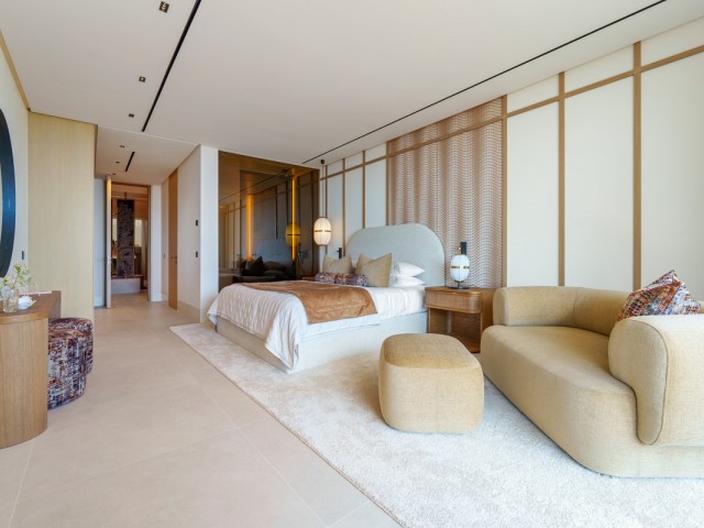 8 Bedrooms Villa in Benahavís