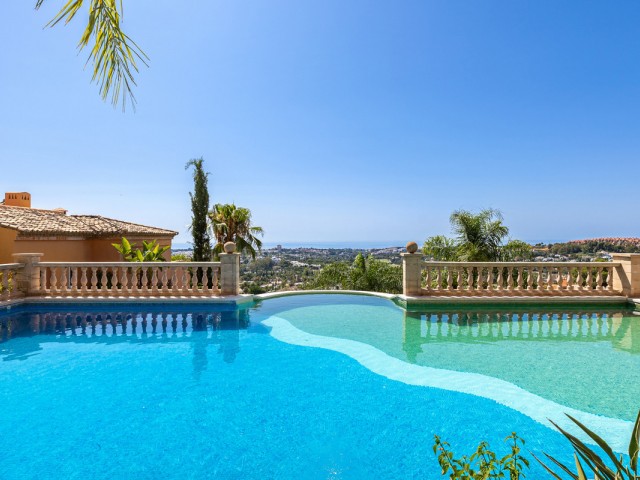 Penthouse in Nueva Andalucía