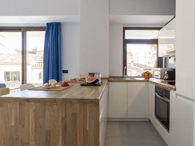 3 Bedrooms Apartment in Torremolinos Centro