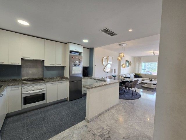 Appartement avec 2 Chambres  à Torrequebrada