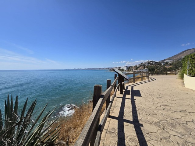 2 Makuuhuoneen Huoneisto Torrequebrada