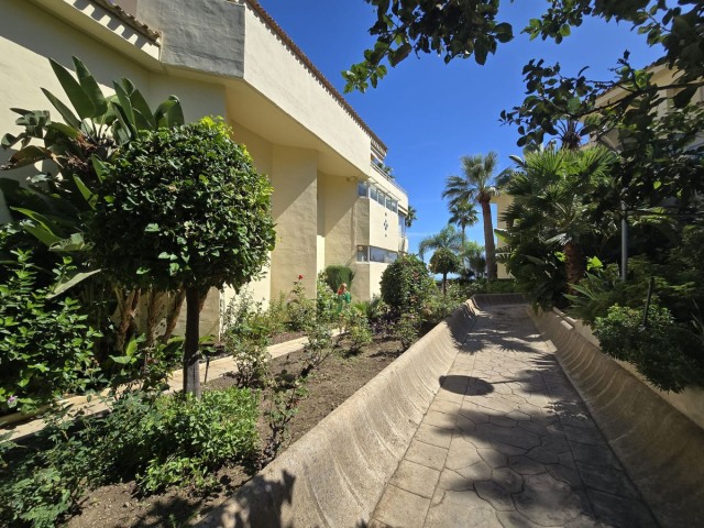 2 Bedrooms Apartment in Torrequebrada