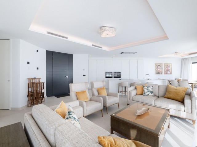 3 Soveroms Rekkehus i Estepona