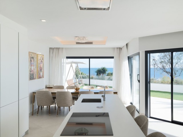 3 Soveroms Rekkehus i Estepona