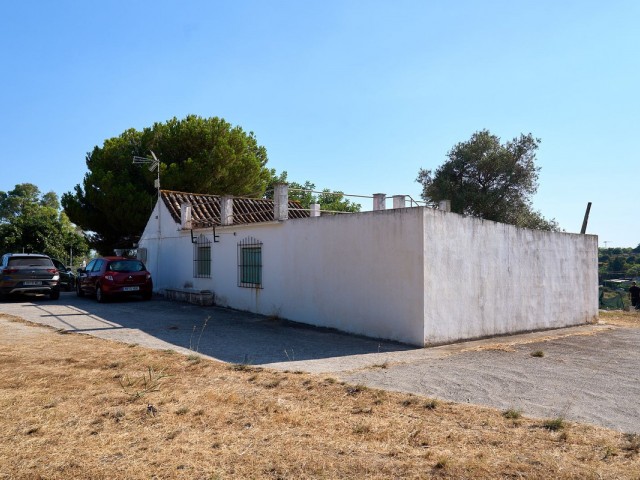  Plot in Estepona