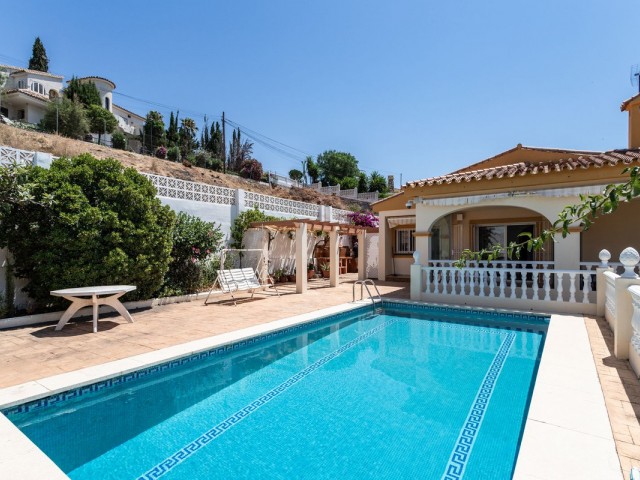 3 Bedrooms Villa in Benalmadena