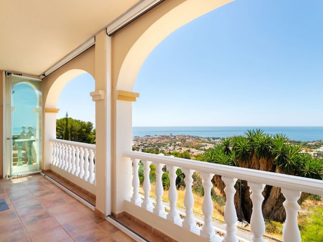 3 Bedrooms Villa in Benalmadena