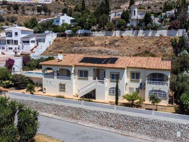 3 Bedrooms Villa in Benalmadena