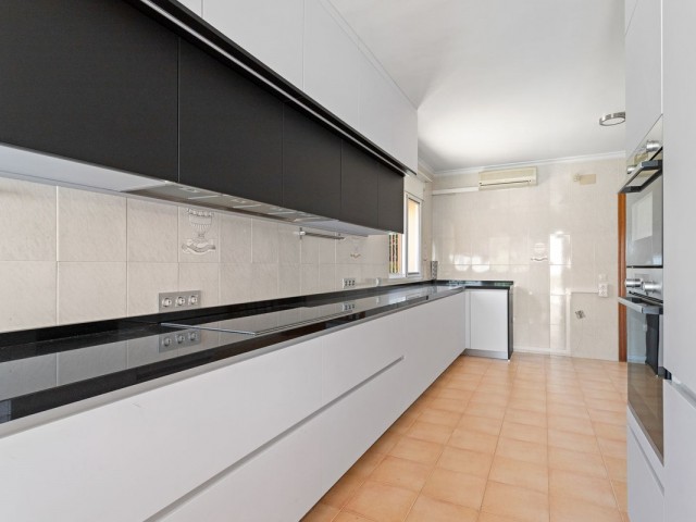 3 Bedrooms Villa in Benalmadena