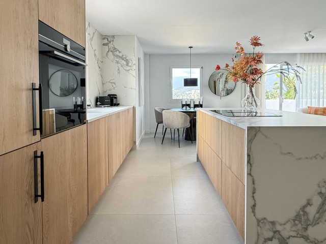 Penthouse in Nueva Andalucía