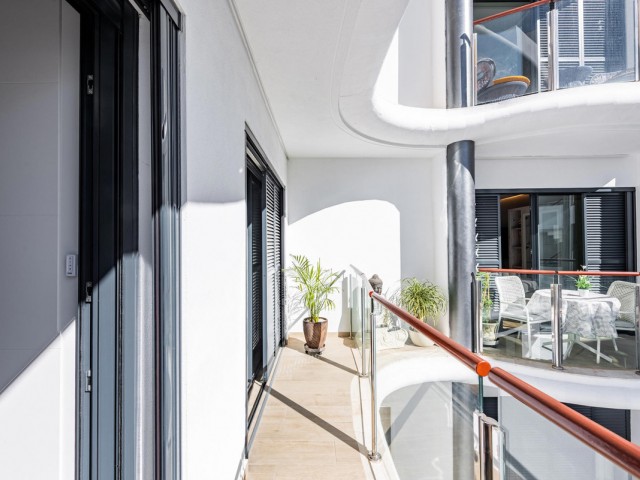 4 Slaapkamer Appartement in Estepona