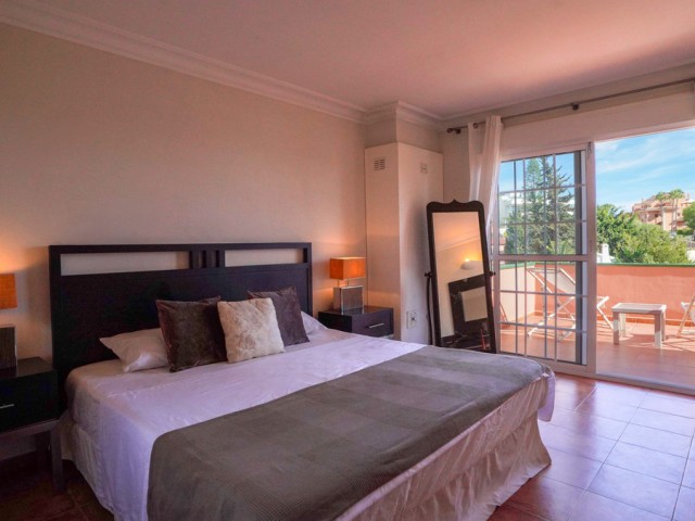 4 Soveroms Villa i Nueva Andalucía