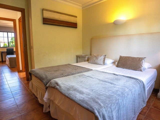 4 Soveroms Villa i Nueva Andalucía