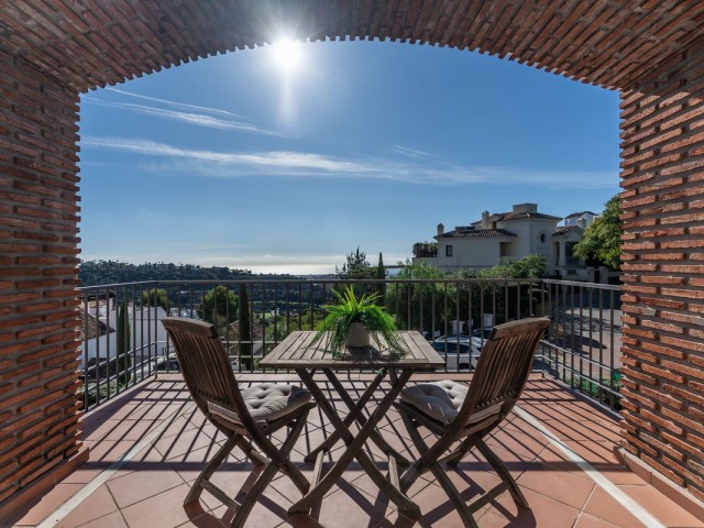 Apartment, Los Arqueros, R5212417