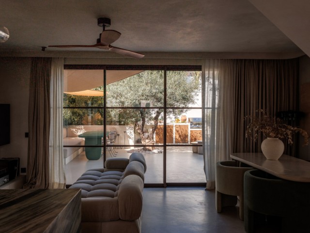 2 Bedrooms Townhouse in Nueva Andalucía