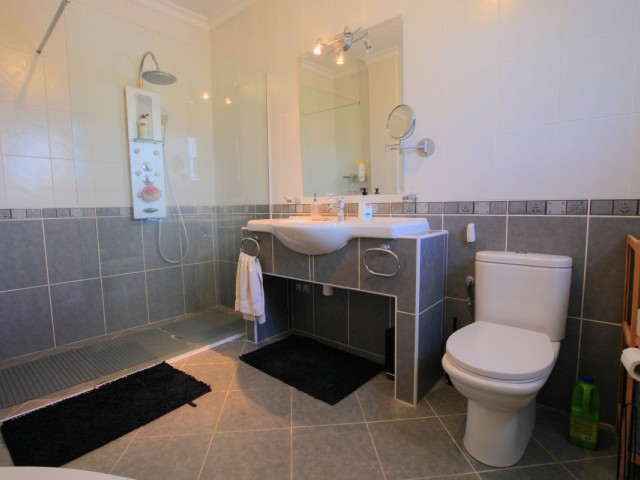 7 Bedrooms Villa in La Cala Golf