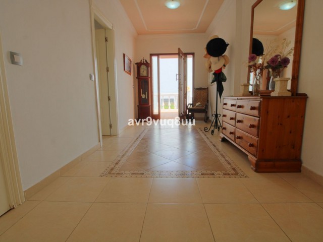 7 Bedrooms Villa in La Cala Golf