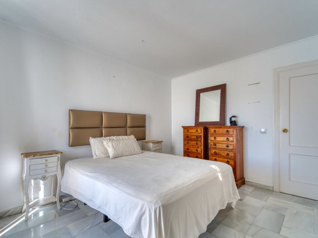 4 Schlafzimmer Villa in Nueva Andalucía