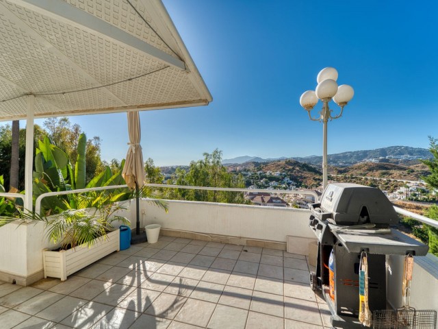 4 Schlafzimmer Villa in Nueva Andalucía