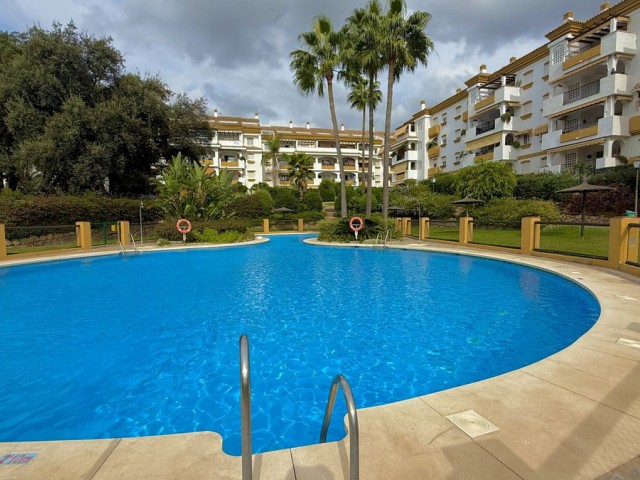 Apartment, The Golden Mile, R5216665