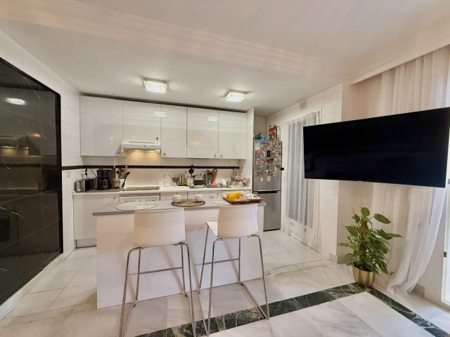 Leilighet, The Golden Mile, R5216665