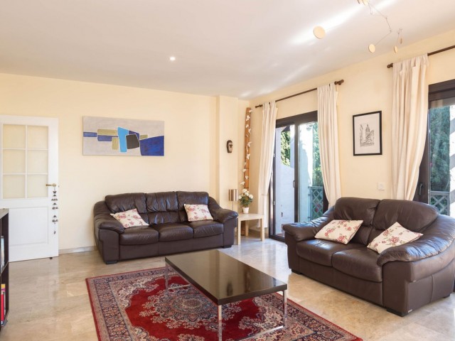 2 Makuuhuoneen Huoneisto Río Real