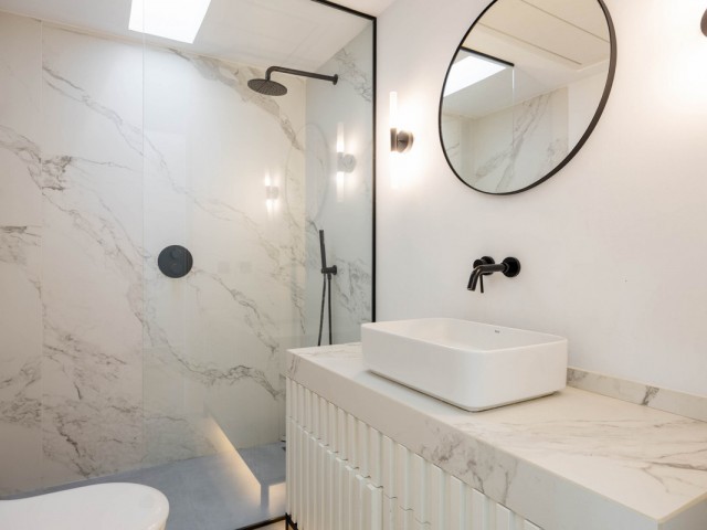 2 Makuuhuoneen Huoneisto Nueva Andalucía