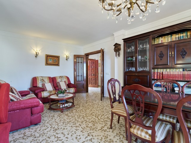 5 Sovrums Villa i Benalmadena