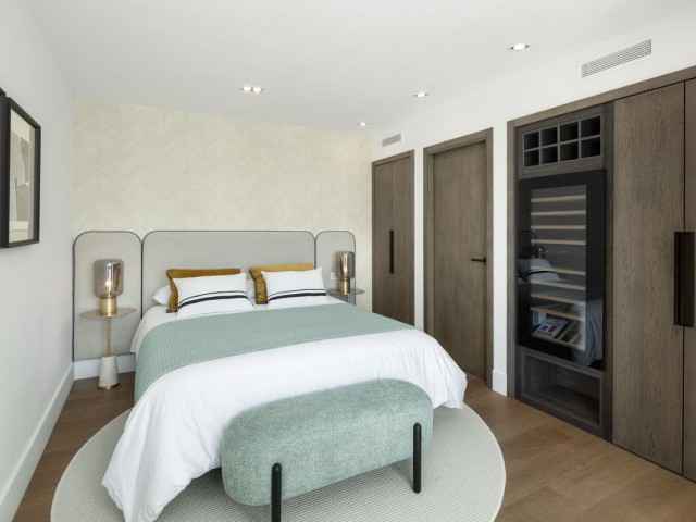 5 Bedrooms Villa in Nueva Andalucía