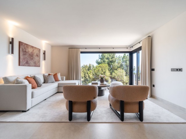 5 Bedrooms Villa in La Cala de Mijas