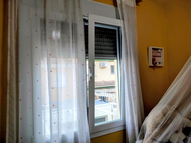 Adosado con 4 Dormitorios  en Alhaurín de la Torre