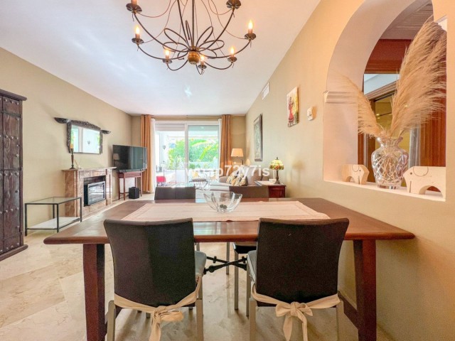 2 Bedrooms Apartment in Benalmadena