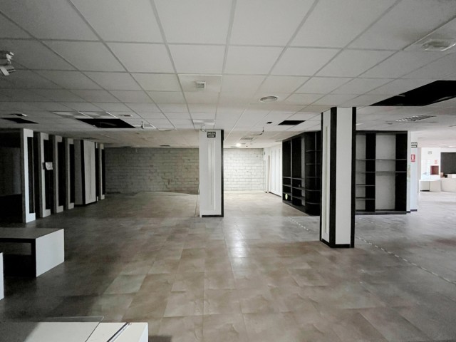 Commercial in Estepona