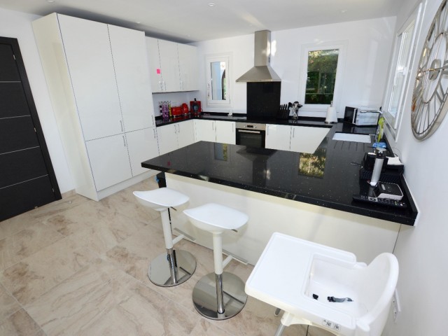 6 Sovrums Villa i Benalmadena