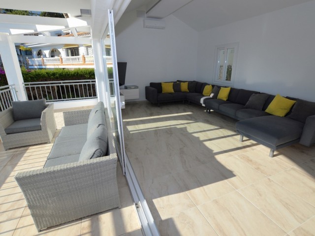 6 Soveroms Villa i Benalmadena