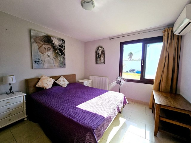 6 Soveroms Villa i Estepona
