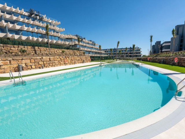 3 Bedrooms Apartment in Estepona