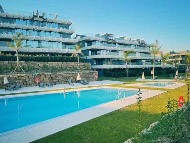 3 Bedrooms Apartment in Estepona