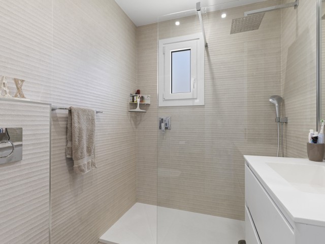 3 Bedrooms Villa in Estepona