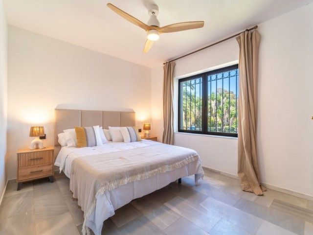 4 Bedrooms Villa in New Golden Mile