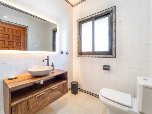 4 Bedrooms Villa in New Golden Mile