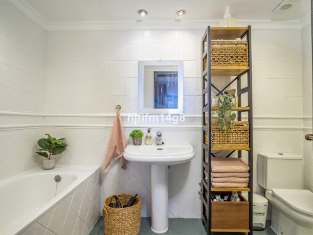 2 Soveroms Leilighet i Nueva Andalucía