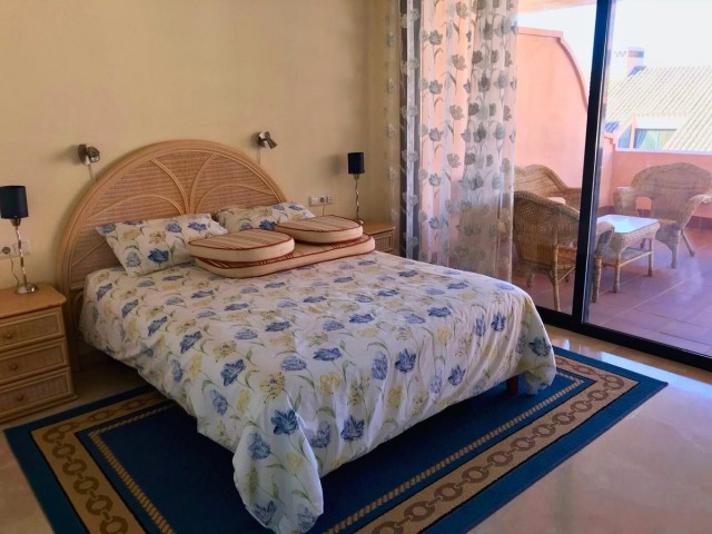 3 Bedrooms Apartment in Calahonda